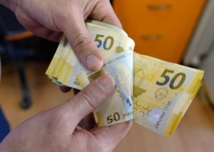 Bu şəxslər 300 manat cərimə olunacaqlar -YENİ QANUN