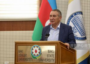 Jurnalistlərin Heydər Əliyev haqqında xatirələrindən ibarət kitab çap olunacaq