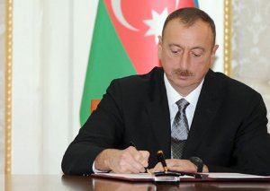 Prezident onlara diplomatik rütbələr verdi - Siyahı