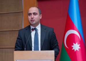Deputatın nazir Emin Əmrullayevlə şəxsi YAZIŞMALARI YAYILDI