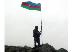 Bayrağımız Xankəndidə dalğalanır