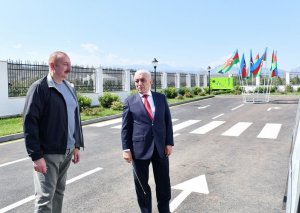 İlham Əliyev “Cahangirbəyli” Su Elektrik Stansiyasının AÇILIŞINDAFOTO