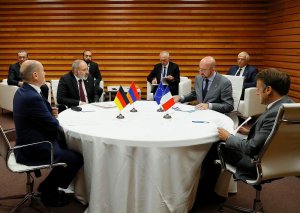 Əliyev imtina etdiyi Qranada görüşündə də Paşinyanı əzdi - Ermənilər şoka düşüb