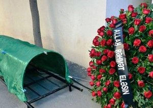 SON DƏQİQƏ! Azərbaycanda tanınmış məmur xanım vəfat etdi