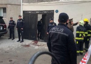 Sumqayıtda evə silahlı hücum: ölənlər var