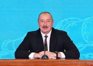 Prezident Andrey Plenkoviçlə təkbətək görüşdü