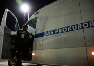 Nazirlikdə ƏMƏLİYYAT: Direktor saxlanıldı