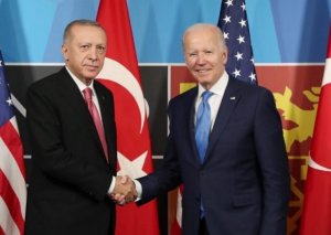 Bayden Ərdoğanla təcili söhbətə hazırlaşır