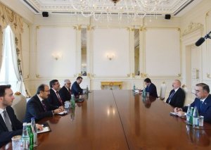İlham Əliyev Türkiyənin vitse-prezidentini qəbul etdi - FOTO