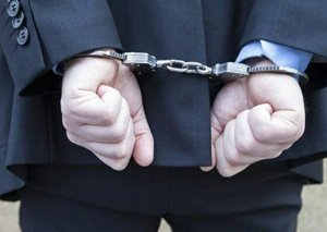 Azərbaycanda rəisə cinayət işi açıldı -