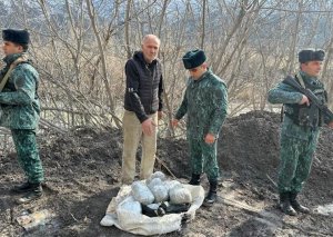 Hərbçilər İrandan narkotik keçirən şəxsin qarşısını aldılar – Fotolar