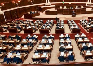 Azərbaycanlı deputat 70 yaşında özünə “toy“ etdi
