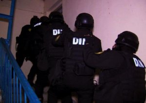 İRANIN CASUS ŞƏBƏKƏSİNƏ QARŞI BÖYÜK ƏMƏLİYYAT - Xeyli sayda saxlanılan var (FOTOLAR)