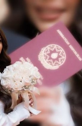 Aysun İsmayılova ana OLACAQ: