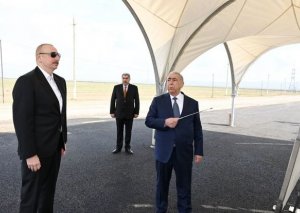 Prezident İlham Əliyev Hacıqabul rayonunda avtomobil yolunun açılışında iştirak edib - FOTO