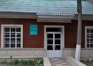 Ziya Məmmədovun yaxın qohumu Gəncədə məktəbliləri çölə atdı