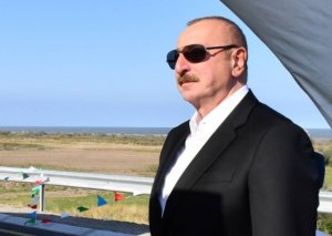 Prezident “Cavanşir” körpüsünün yerində tikilən yolun açılışında