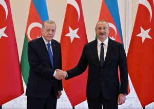 Ərdoğan Əliyevə zəng etdi