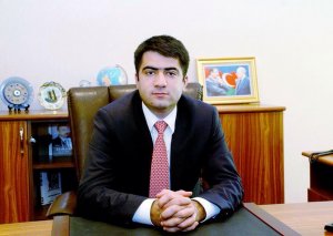 Seymur Orucov dövləti belə aldadır