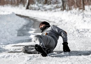 Qarlı havaya görə 15 nəfər xəstəxanalıq oldu