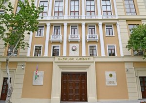 Baş nazirdən sürücülük kursları ilə bağlı QƏRAR