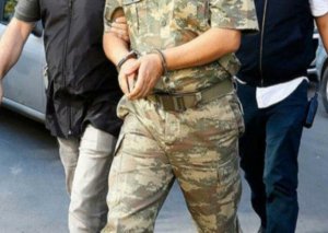 Rüşvət alan hərbi komissarlarla bağlı RƏSMİ AÇIQLAMA