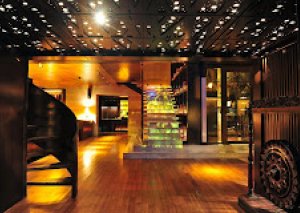 Restoranda DƏHŞƏTLİ YANĞIN - 22 ölü, 3 yaralı