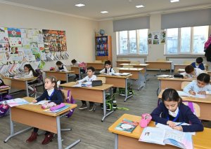 Sabahdan şagirdlərin yerdəyişməsi müvəqqəti dayandırılacaq