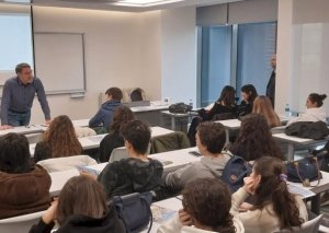 Nazirliyə kəskin irad – Tələbələri və şagirdləri niyə o yerlərə aparmırlar?!