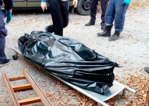 16 yaşlı oğlan evdə ölü tapıldı