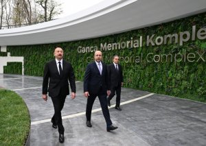 Prezident Gəncə Memorial Kompleksinin açılışını edib