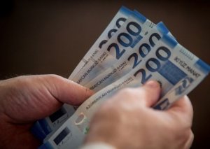 Bu ailələrə şad xəbər - Hər birinə 200 manat ödənildi