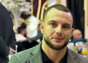 32 yaşlı kişi bayram gecəsi klubun qarşısında öldürüldü