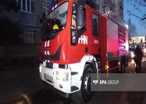 Gəncədə doqquzmərtəbəli binada YANĞIN - FOTO
