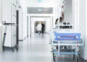 Azərbaycanda Təhsil ocağında DƏHŞƏT - TƏLƏBƏ ÖLÜ TAPILDI