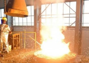 Sumqayıtda poladəritmə sexində partlayış -