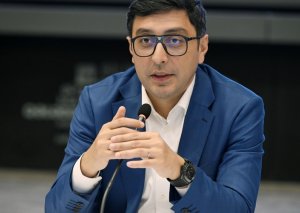 Fərid Qayıbov onu özünə yenidən müşavir təyin etdi –FOTO