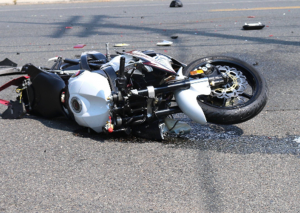 Moped divara çırpıldı, 21 yaşlı sürücü öldü