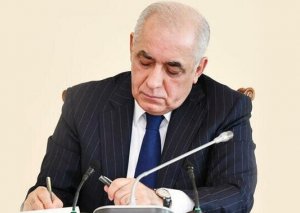 Əli Əsədov yeni qərar İMZALADI
