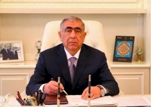 ŞOK! Bir milyard manat yeyinti olub