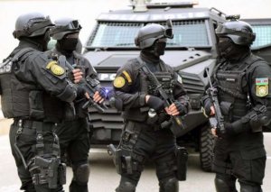 Polis əməliyyat keçirdi - 153 nəfər saxlanıldı