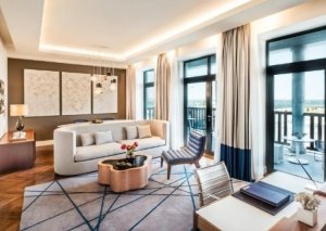 Bakıda hoteldə KİŞİ ÖLDÜ