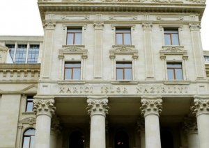 XİN-dən dövlət qulluqçuları ilə bağlı PAYLAŞIM