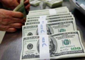 Bir il ərzində bank aktivləri 1,7 milyard manata qədər azalıb -