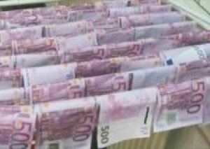 500 avroluq əskinazlar dövriyyədən çıxarılır