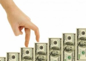Dollar yenidən kəskin bahalaşa bilərmi?