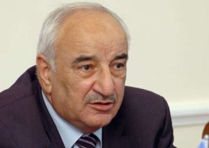 Abid Şərifov: Nəqliyyat sektoruna 25 milyard dollar sərmayə qoyulub