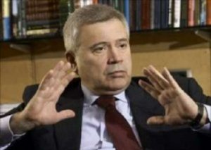 Azərbaycanlı milyarder dünyada neft çatışmazlığından danışdı