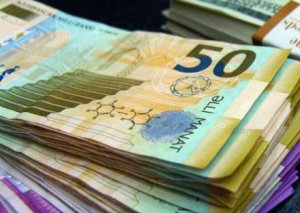 Dollar yenə bahalaşdı - rəsmi məzənnə