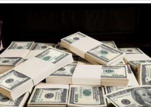 Neft Fondu 28 banka 50 milyon dollar satıb